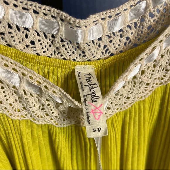 Free People Yellow Lace Dress Size Small - Picture 4 of 4